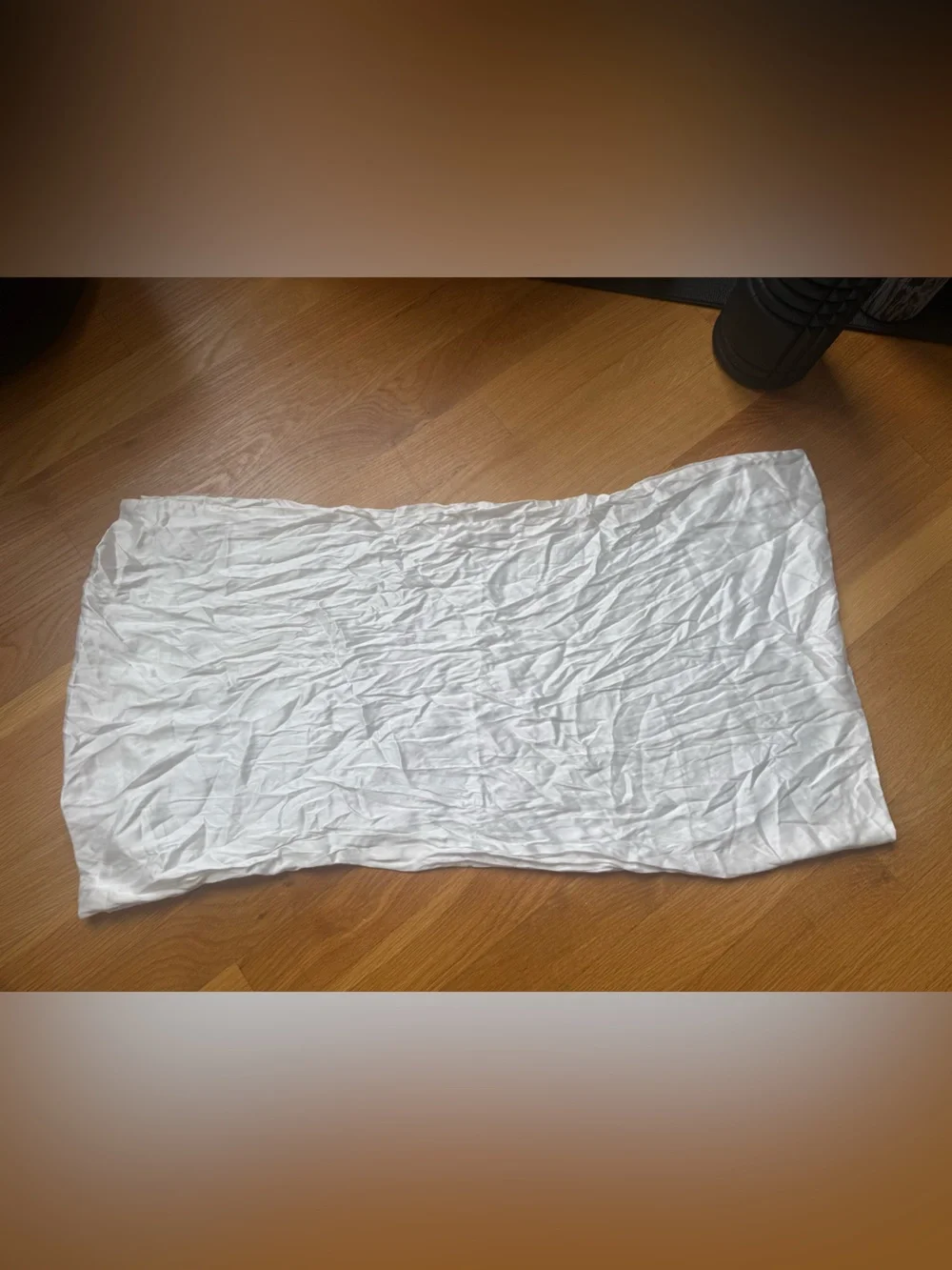 Parachute White Silk Pillowcase - King